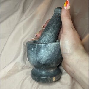 Beautiful Vintage Grey Marble Rock Grinder / Mortal and Pestle Antique